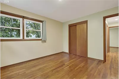 13624 NE Glisan St, Portland, OR 97230 - Photo 18