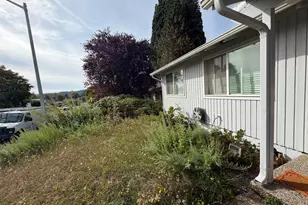 4625 SW 189th Pl, Beaverton, OR 97078 - Photo 12