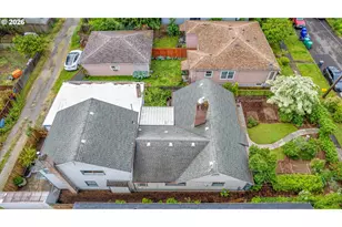7934 N Hurst Ave, Portland, OR 97203 - Photo 42