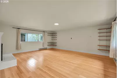 7934 N Hurst Ave, Portland, OR 97203 - Photo 8