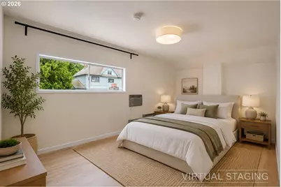 7934 N Hurst Ave, Portland, OR 97203 - Photo 32