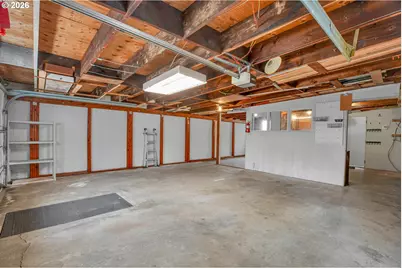 7934 N Hurst Ave, Portland, OR 97203 - Photo 40