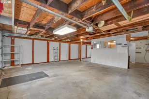 7934 N Hurst Ave, Portland, OR 97203 - Photo 40