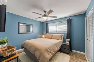 808 NE Craig St, Myrtle Creek, OR 97457 - Photo 16