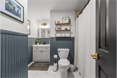 808 NE Craig St, Myrtle Creek, OR 97457 - Photo 20