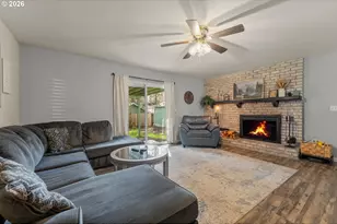 808 NE Craig St, Myrtle Creek, OR 97457 - Photo 4