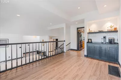 511 SE 15th St, Gresham, OR 97080 - Photo 12