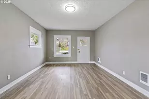 10104 SE Holgate Blvd, Portland, OR 97266 - Photo 4