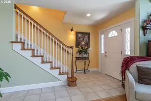 600 SE Parkway Dr, Winston, OR 97496 - Photo 2