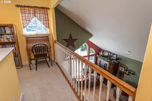 600 SE Parkway Dr, Winston, OR 97496 - Photo 18