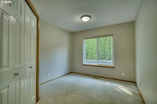 455 B St, Columbia City, OR 97018 - Photo 34