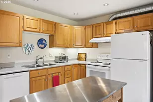 182 SW Riverwatch Dr, White Salmon, WA 98672 - Photo 14