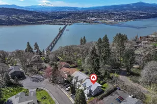 182 SW Riverwatch Dr, White Salmon, WA 98672 - Photo 2