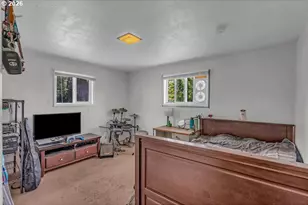 6637 Rochester St, Brooks, OR 97305 - Photo 24