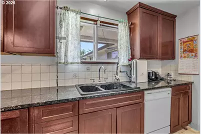 6637 Rochester St, Salem, OR 97305 - Photo 42