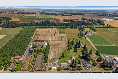 6637 Rochester St, Brooks, OR 97305 - Photo 1