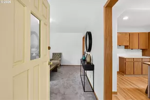 5715 NE 48th Ave, Portland, OR 97218 - Photo 6