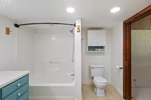 721 Cole Rd, Oakland, OR 97462 - Photo 32