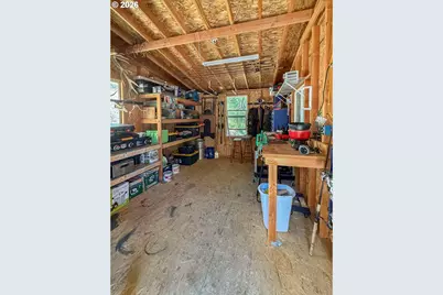 855 San Souci Dr, Roseburg, OR 97471 - Photo 26