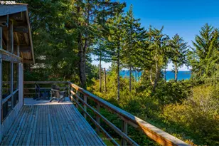 285 University Ave, Manzanita, OR 97130 - Photo 2
