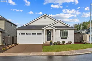 513 NE Fremont Dr, Estacada, OR 97023 - Photo 1