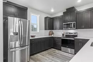 2135 Audubon Ave SE, Salem, OR 97302 - Photo 8