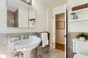 11301 SW 55th Ave, Portland, OR 97219 - Photo 16