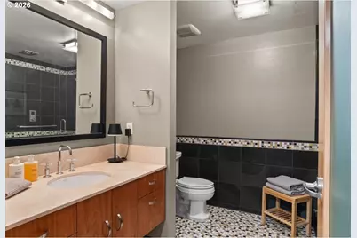 333 NW 9th Ave #1001, Portland, OR 97209 - Photo 28