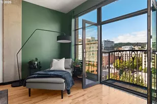 333 NW 9th Ave, Portland, OR 97209 - Photo 10