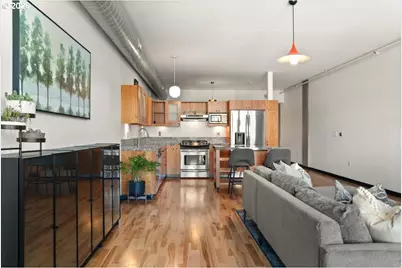 333 NW 9th Ave #1001, Portland, OR 97209 - Photo 18