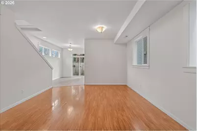 1512 SE 117th Ave, Portland, OR 97216 - Photo 14