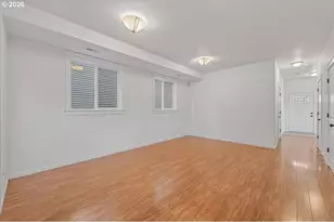 1512 SE 117th Ave, Portland, OR 97216 - Photo 12