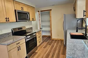 199 Zephyr Ct, Roseburg, OR 97471 - Photo 8