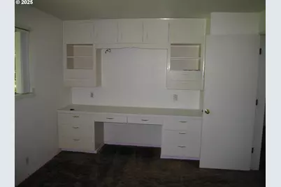 18795 SW Vista St, Beaverton, OR 97003 - Photo 8
