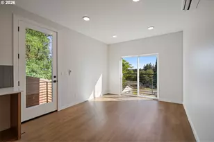 2902 E McLoughlin Blvd, Vancouver, WA 98661 - Photo 18