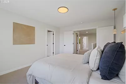 2902 E McLoughlin Blvd #2, Vancouver, WA 98661 - Photo 24