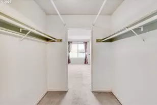 5110 S Landing Dr, Portland, OR 97239 - Photo 24