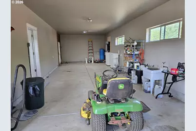 28818 Gowdyville Rd, Lorane, OR 97451 - Photo 18