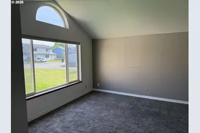 108 Cowan Ct, Longview, WA 98632 - Photo 2