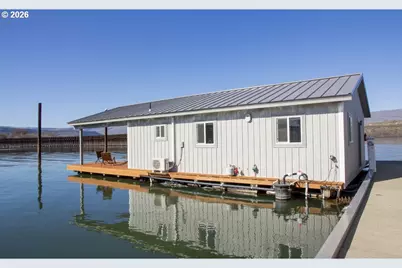 101 N Boat Basin Rd #C17, The Dalles, OR 97058 - Photo 1