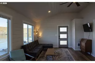 101 N Boat Basin Rd, The Dalles, OR 97058 - Photo 18