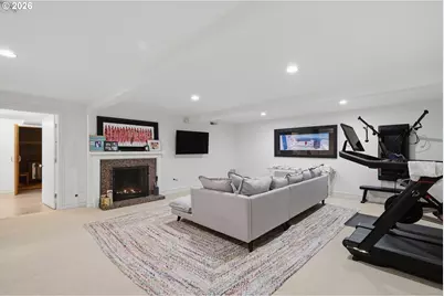 1545 S Mary Failing Ct, Portland, OR 97219 - Photo 36