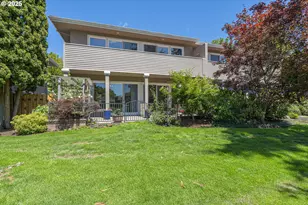 32082 SW Charbonneau Dr, Wilsonville, OR 97070 - Photo 2