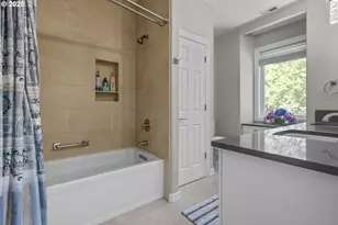 32082 SW Charbonneau Dr, Wilsonville, OR 97070 - Photo 18