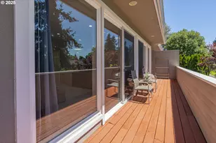 32082 SW Charbonneau Dr, Wilsonville, OR 97070 - Photo 24