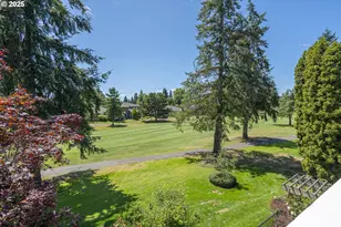 32082 SW Charbonneau Dr, Wilsonville, OR 97070 - Photo 4