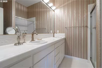 32082 SW Charbonneau Dr, Wilsonville, OR 97070 - Photo 18