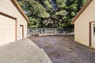 128 SE Norman St, Newport, OR 97365 - Photo 44
