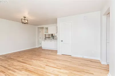 1842 SE 92nd Ave, Portland, OR 97216 - Photo 24