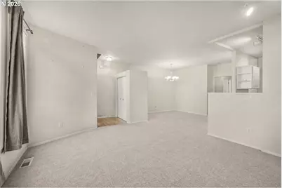 13210 SE 7th St #C15, Vancouver, WA 98683 - Photo 12